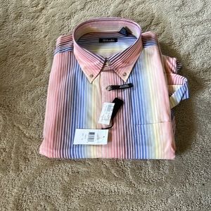 Brand new with tags Mens multicolor shirt size 2x  from Davita